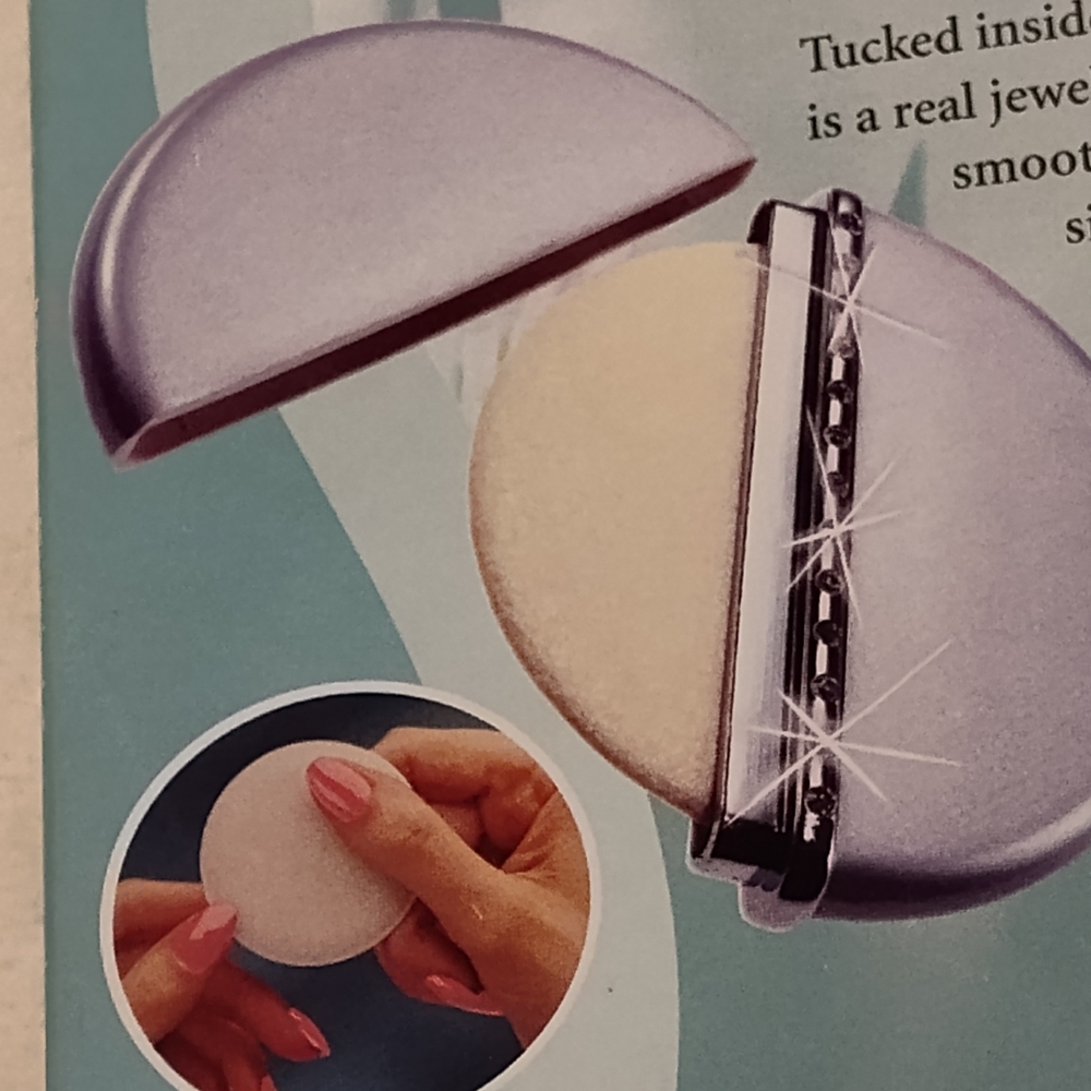 Silver Lifetime Nail File - Picture 6 of 6